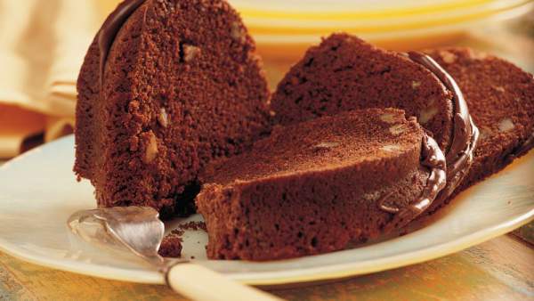 Chocolate Pecan Bourbon Cake