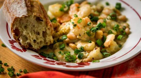 Cafe Reconcile White Beans and Shrimp