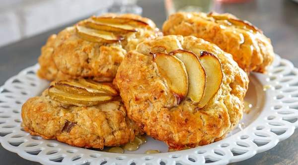 Cheese, Apple and Walnut Scones
