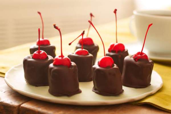 Marshmallow Cherry Kisses recipe