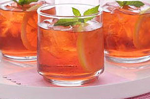 Raspberry Tea Cocktail