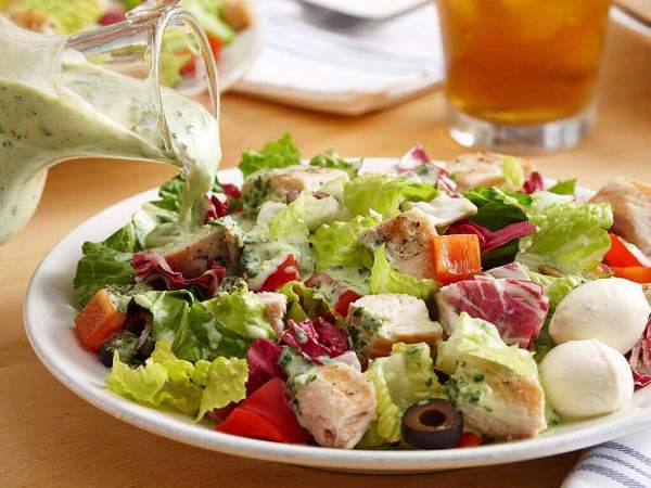 Restaurant Style Chicken Chopped Salad recipe