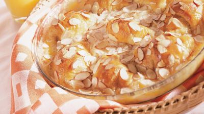 Country French Apple Crescent Casserole